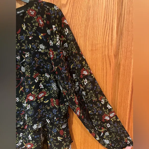 Madewell Sheer-Sleeve Ruffle Peplum Top Blouse in Black Finch Floral‎ Size Large - Image 10