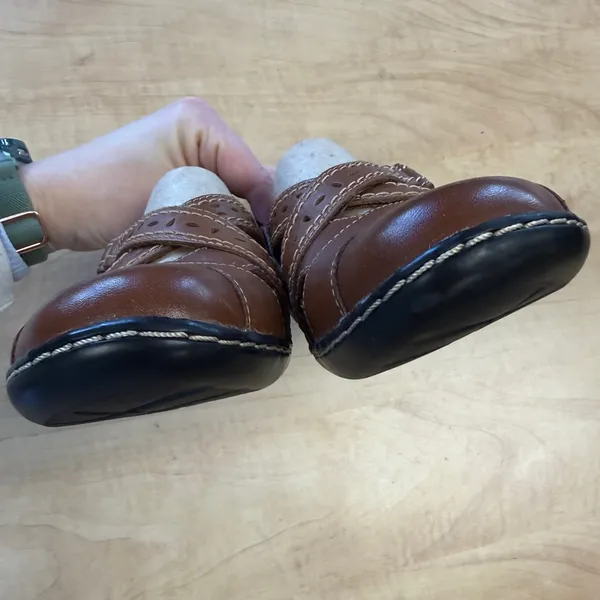 CLARKS NWOT Ashland Spin Q Mary Jane Flats Tan 7.5 - Image 11