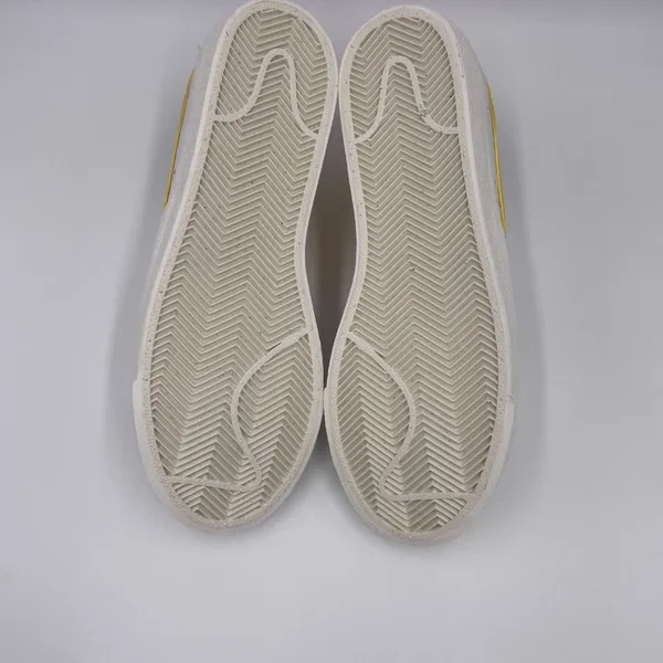 Nike Blazer Low ' 77 White Womens Shoes - Image 6