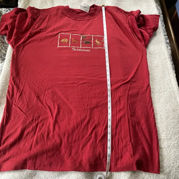 Vintage The Tasmanian Topsco Embroidered Souvenir Unisex T-Shirt from Australia - Image 10