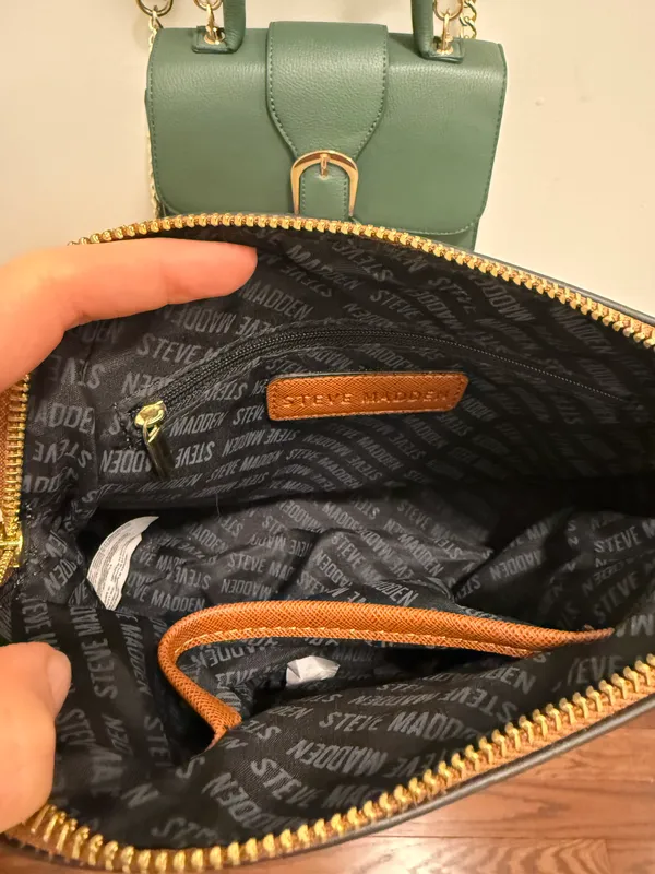 Steve Madden Crossbody Purse - Image 4