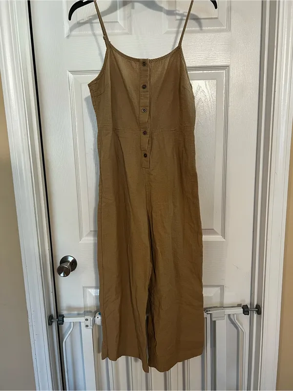 Hem & Thread Tan Textured Button-Front Jumpsuit - Image 2