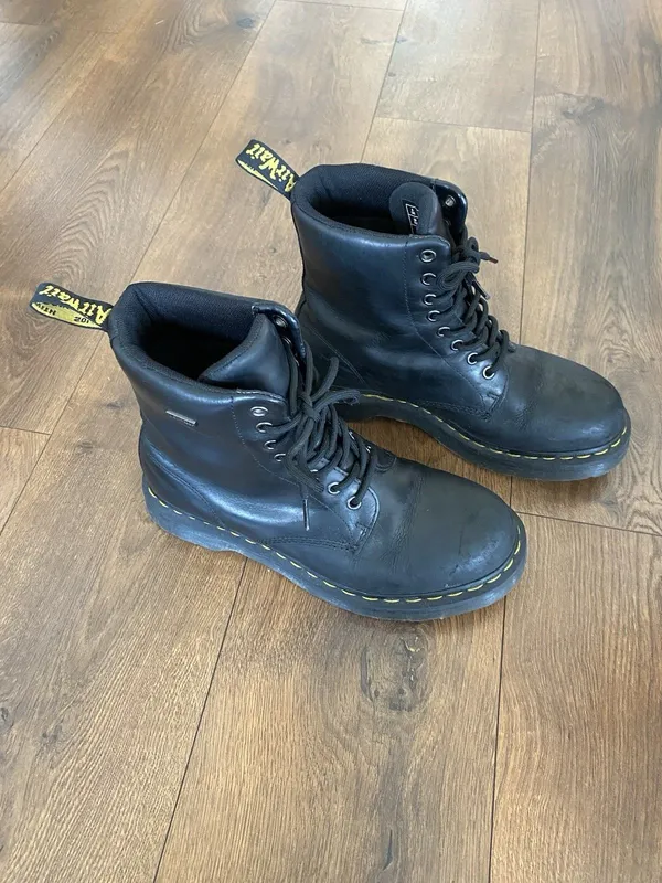Dr. Martens Women’s Black Combat Ankle Boots Lace-Up Air Cushion US 8 - Image 3