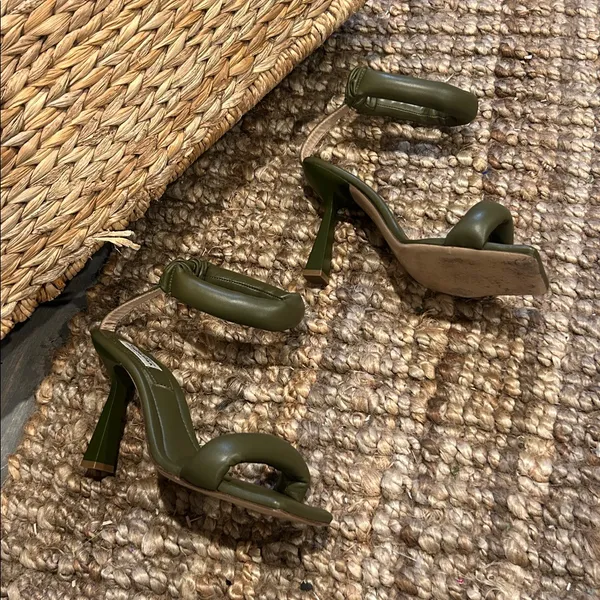 Sebastian Milano Olive Green Square Toe Padded Puffer Heel - Image 6