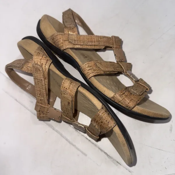 Vionic Gold Cork Metallic Orthotic Comfort Adjustable Sandals Size 10 Wide - Image 9