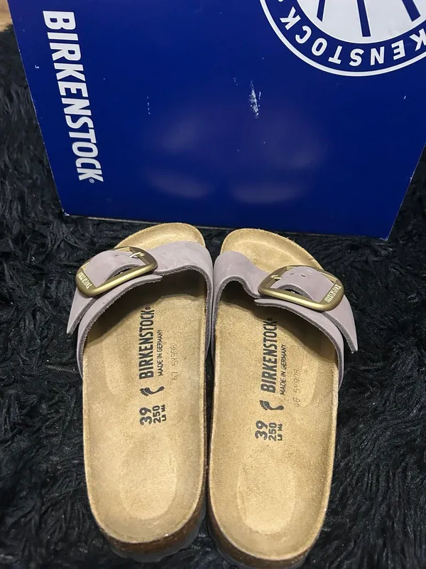 BIRKENSTOCK Madrid purple leather gold buckle sandals slippers shoes eur 39 new - Image 3