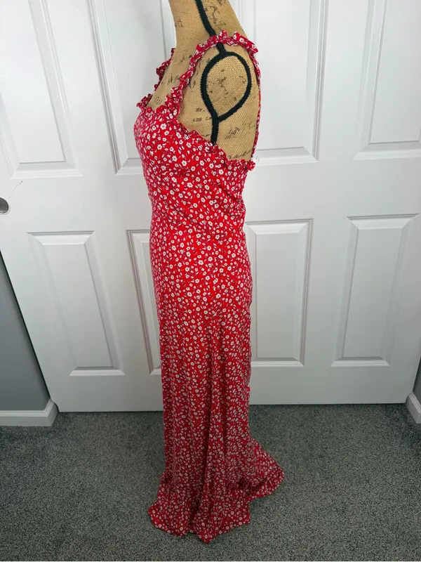 Olivaceous Size M Red Floral Ruffle Strap Maxi Dress NWOT - Image 9