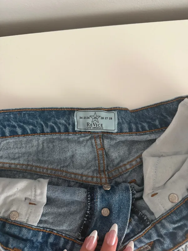Revice Denim Star Denim Jean Shorts - Image 3