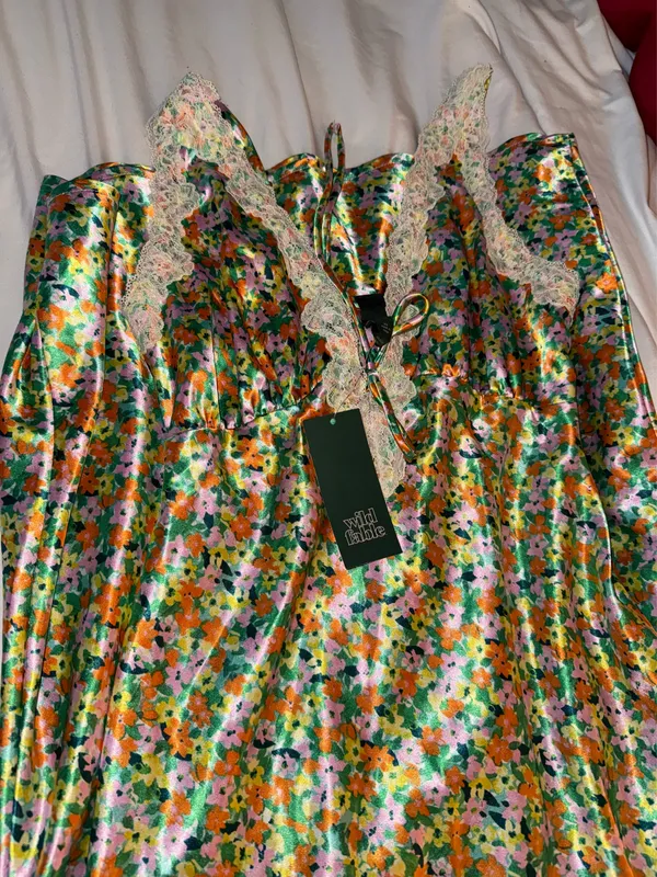 Target Maxi Floral Dress Satin - Image 3