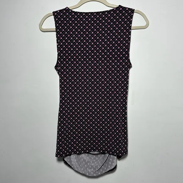 White House Black Market Sleeveless Cowl Neck Geometric Print Tank Top Small‎ - Image 2