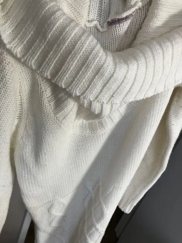 Sweater - Image 7