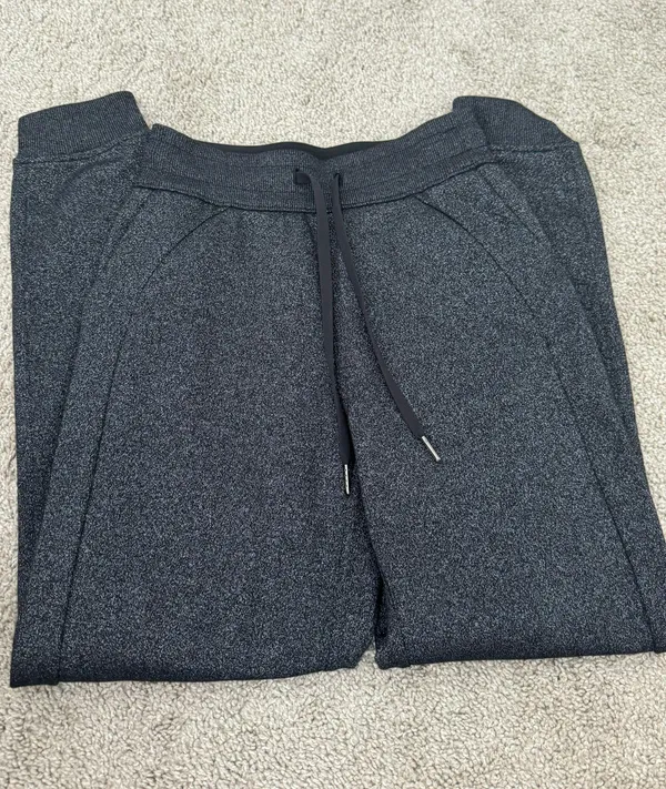 Lululemon Scuba Joggers - Image 2