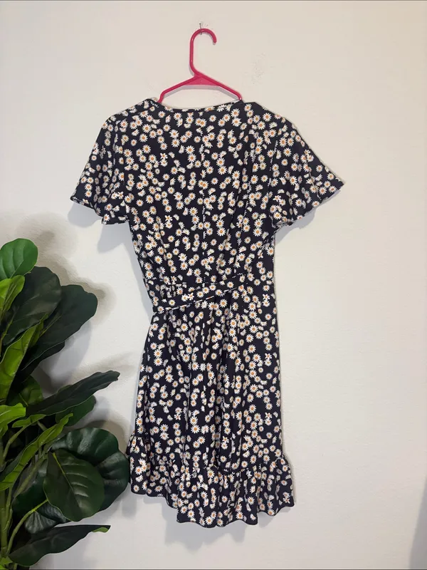 Black Daisy Wrap Dress with Ruffle Hem and flutter sleeves Medium - Image 5