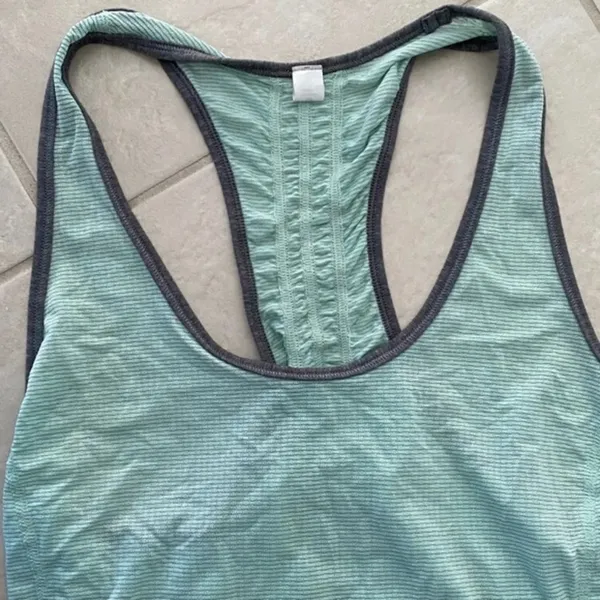 Lululemon‎ Athletica Exercise Tank Top​ - Image 3