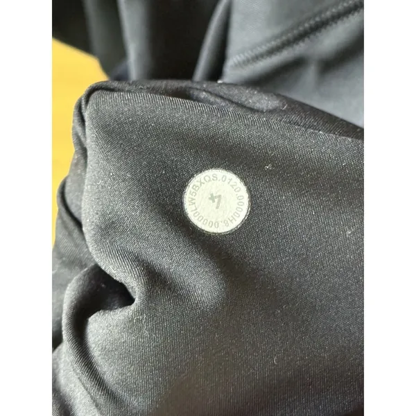 Lululemon Fast Free Tight‎ Legging 25" Inseam LW5BXQS Size 4 Black Shiny Pockets - Image 5