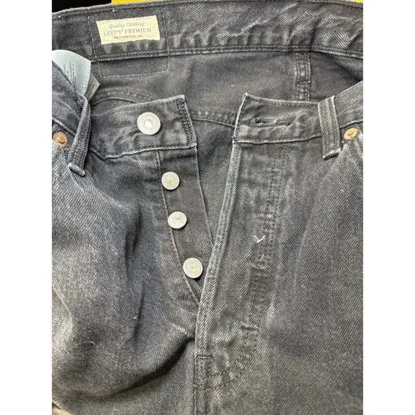 Levi's Shorts Womens W29 501 Button Fly Black Raw Hem Grunge High Rise - Image 4