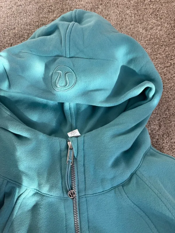 Lululemon Scuba Hoodie - Image 3