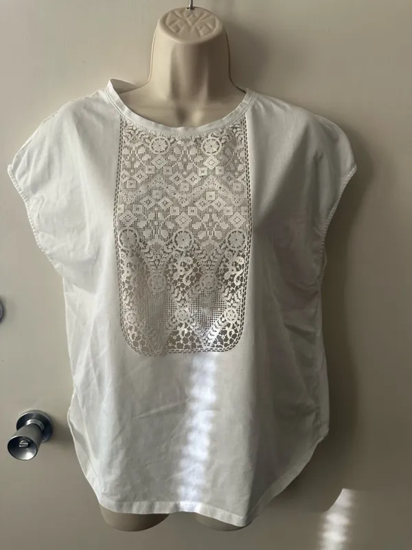 Zara White Lace-Front Short Sleeve Tee - Image 3
