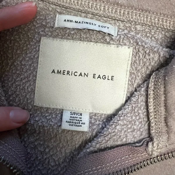 American Eagle Cropped Half Zip Pullover - Image 8