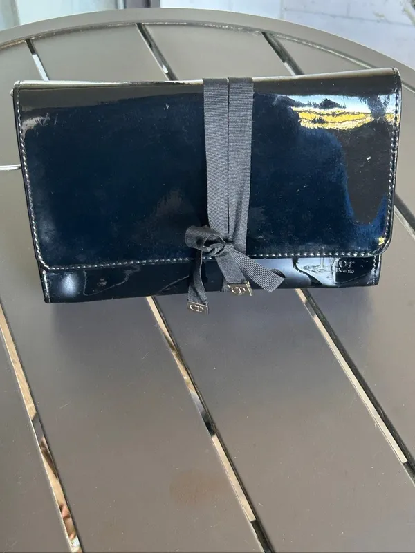 Dior Beaute Black Patent Leather Cosmetic Pouch Parfum Clutch - Image 10