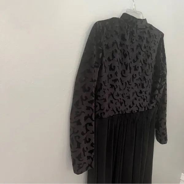 Vintage Coldwater Creek Black Velvet Burnout Dress Long Sleeve Midi Textured - Image 5