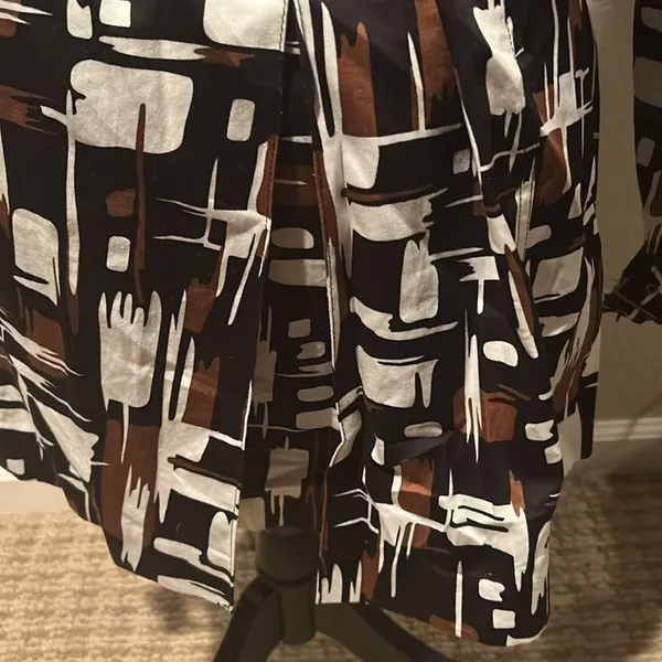Appraisal Retro style tie front Trench Rain Coat Black Brown White Abstract sz M - Image 6
