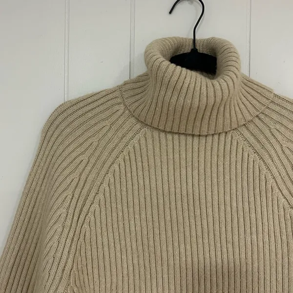 H&M Neutral Tan Turtleneck Sweater - Image 2