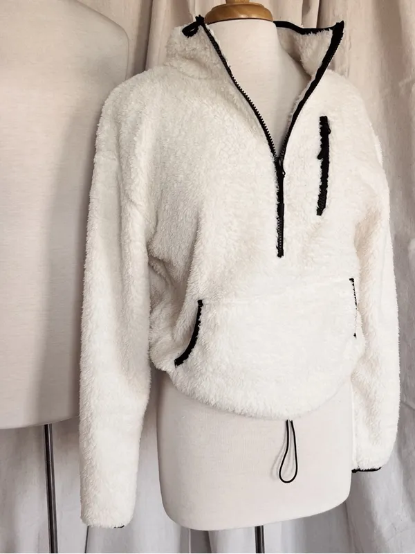 Cozy White Sherpa Half - Image 7