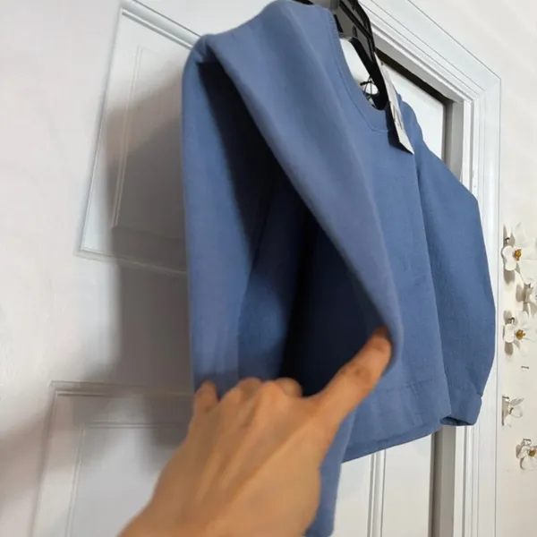 Zara Blue Cropped Crewneck Sweatshirt - Image 2