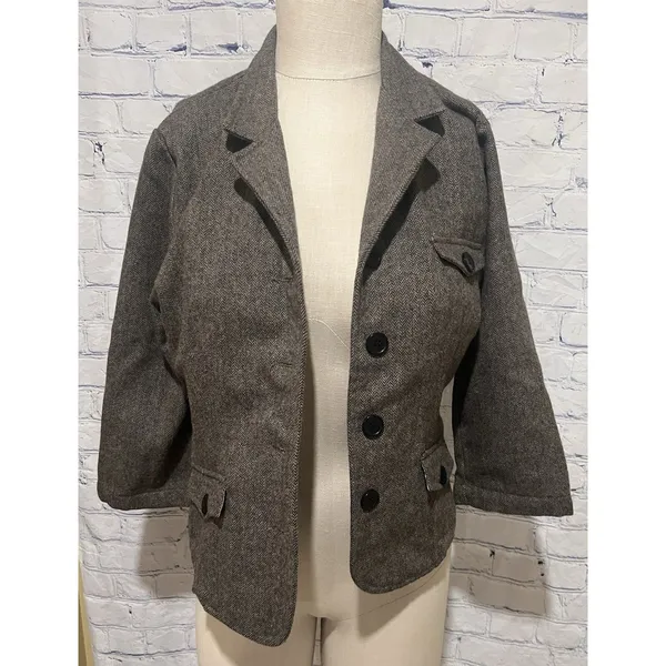 Andrew & Co. Brown Tweed Cropped Jacket Herringbone Pattern, 3/4 sleeves Medium - Image 2