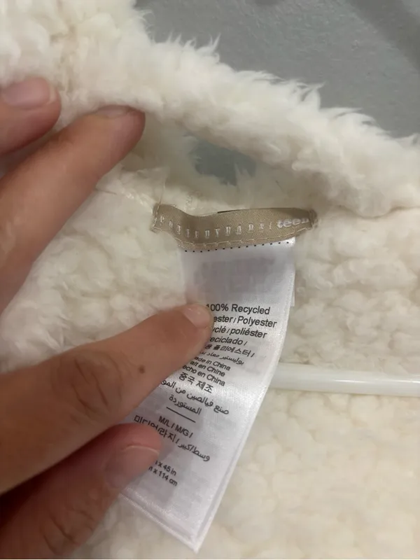 Pottery Barn Teen Cozy Sherpa Hooded Robe Ivory M/L Plush Spa Bathrobe - Image 3