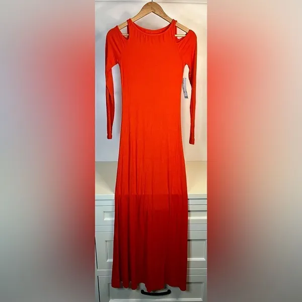 NWT- Urban Outfitters Silence + Noise Xandra Knit Cold Shoulder Maxi Dress - Med - Image 4