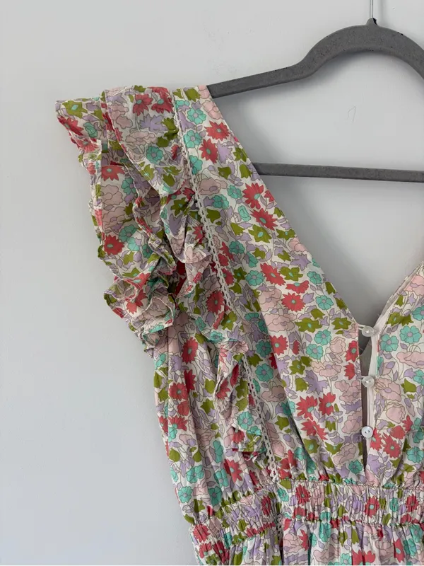 Anthropologie Love the Label Ines Floral Ruffle Sleeve Tiered Mini Boho Cottagecore Dress M - Image 2