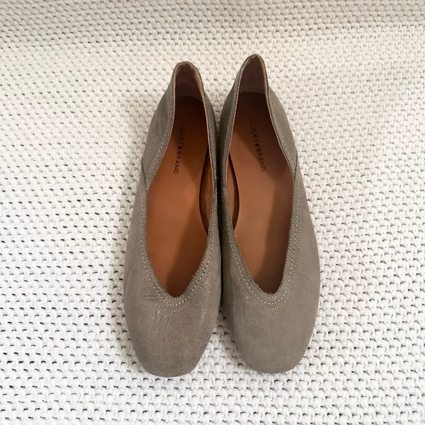 Lucky Brand Alba Taupe Gray Shimmer Suede Leather Squared Toe Ballet Flats 8 - Image 3
