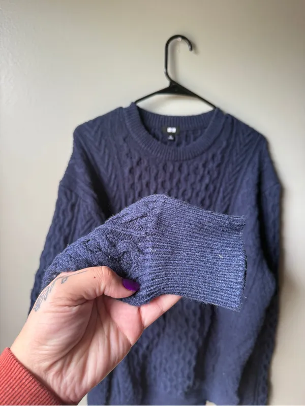 Uniqlo Navy Blue Cable Knit Crewneck Sweater Size XL - Image 4