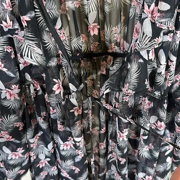 Victoria’s Secret Black Ruffle Floral Print Chiffon Kimono Size M/L Swim Flowy - Image 7