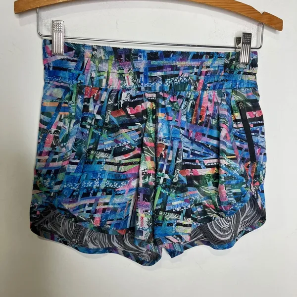 Lululemon seawheeze tracker shorts special edition multicolor women's size 6‎ - Image 3