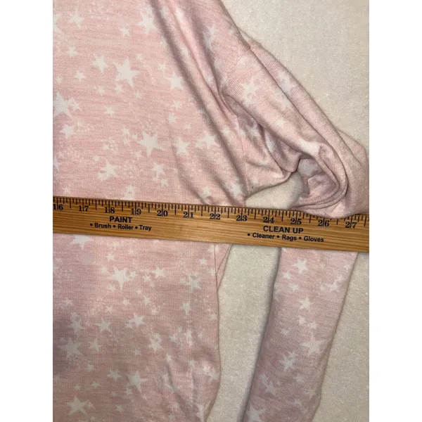 Caution To The Wind Pink Star Print‎ Pajama Set Medium Long Sleeve Top Joggers - Image 5