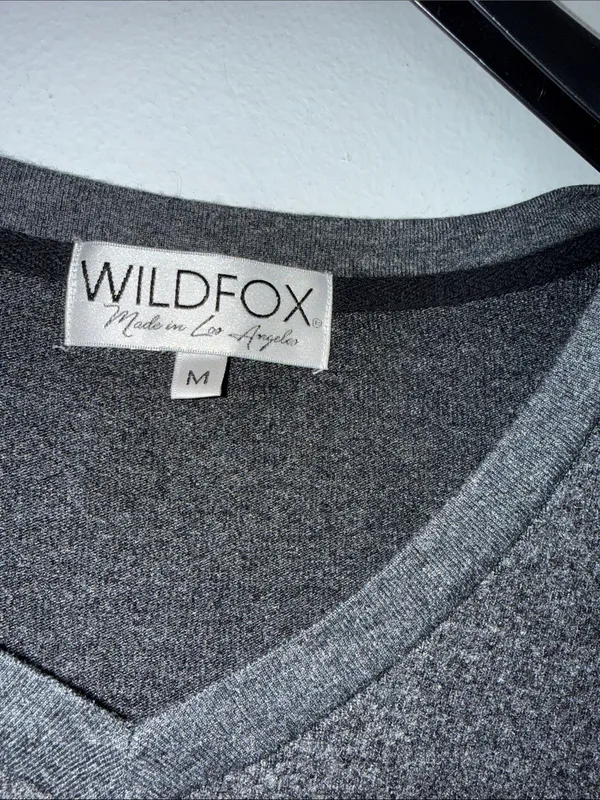 Wildfox girls gone mild casual flowy sweatshirt size medium - Image 3