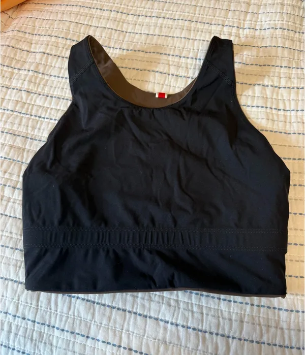 Tracksmith Turnover Crop Top - Image 4