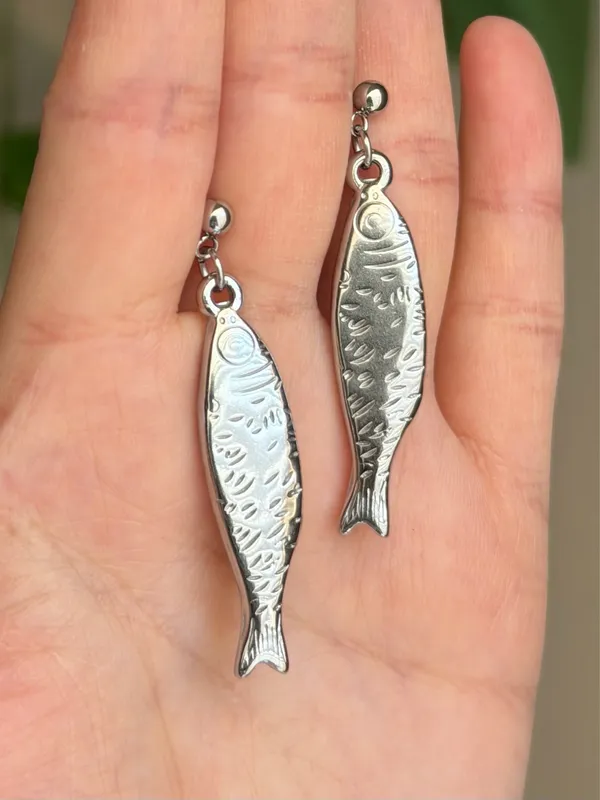 Handmade fully stainless steel statement fish simple earrings🌀🐟 - Image 3