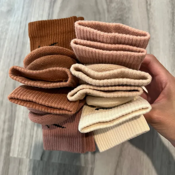 Nike crew various brown color socks - Image 4
