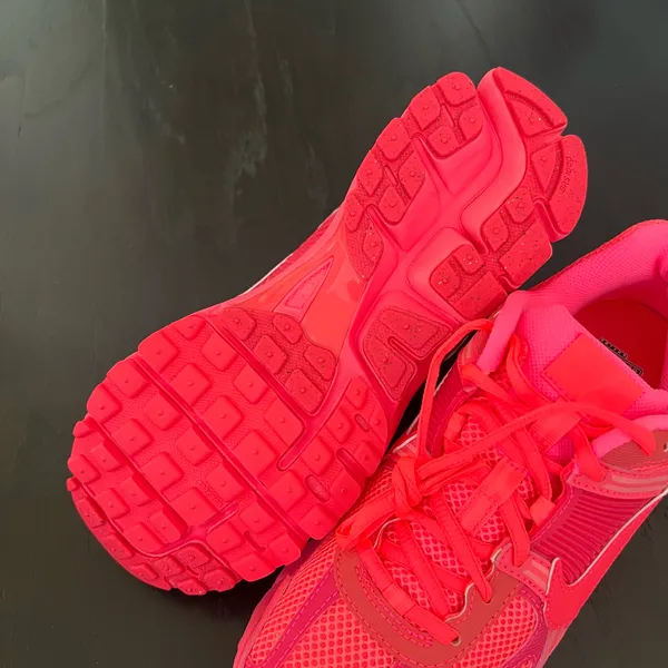 New NIKE Air Zoom Vomero 5 'Hot Punch’ - Image 8