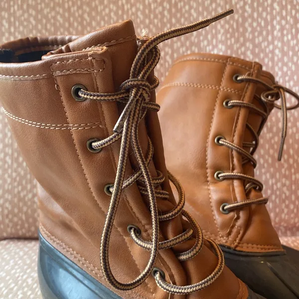 Sporto Duck Boots - Image 2