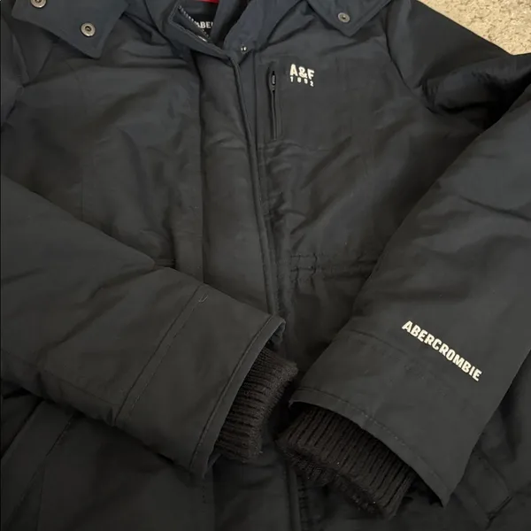 Abercrombie & Fitch Women's Navy Parka Coat with Hood Full Zip Snap Size S - Image 7