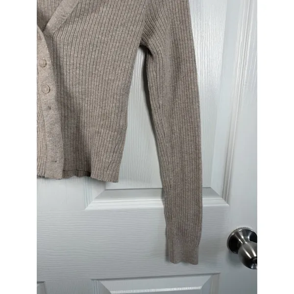 Gilly Hicks Light Brown/Beige Cropped Cardigan Size XS Ribbed Lightweight - Image 7