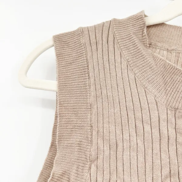 IceBird Womens Minimalist Cozy Ribbed Knit Sweater Vest Knit Tank Top Size S Tan - Image 4