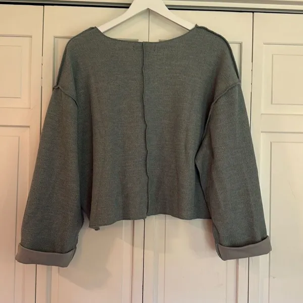 Urban Outfitters Jax turquoise inside out cropped notch neck sweater small - Image 11