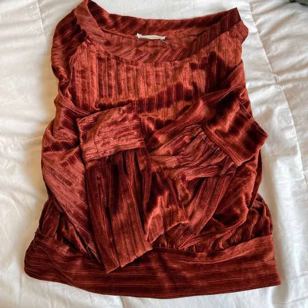 Apricot Lane Cropped Sweater - Image 5