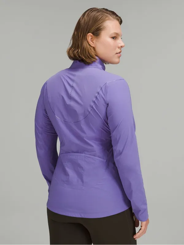 #44 NWOT Lululemon Fast And Free Windbreaker Women's Purple Active Jacket Size 4 - Image 2